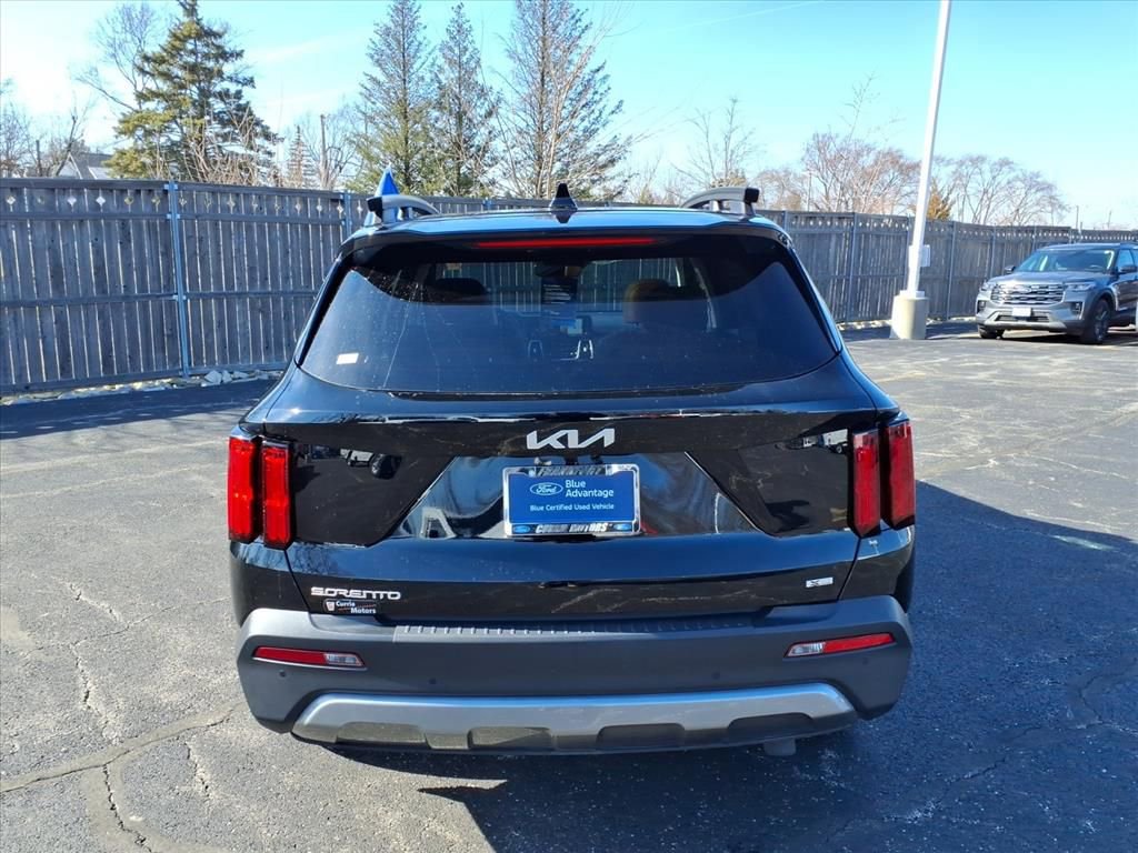 Used 2023 Kia Sorento SX Prestige image 6