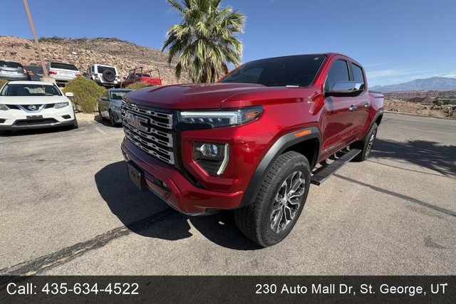 Used 2023 GMC Canyon Denali AWD/4WD image 1