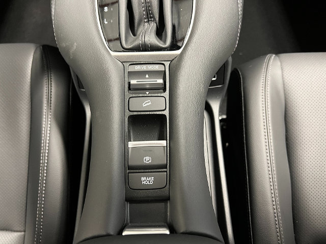New 2025 Honda HR-V EX-L image 18