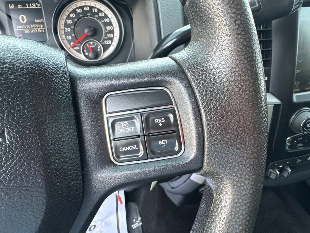 Used 2016 RAM 3500 SLT w/ Cold Weather Group AWD/4WD image 18