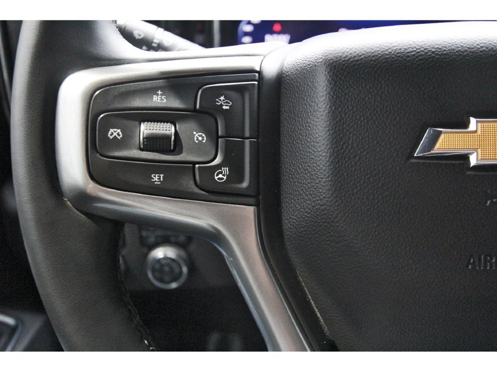 Used 2025 Chevrolet Silverado 2500 LTZ w/ LTZ Convenience Package AWD/4WD image 20