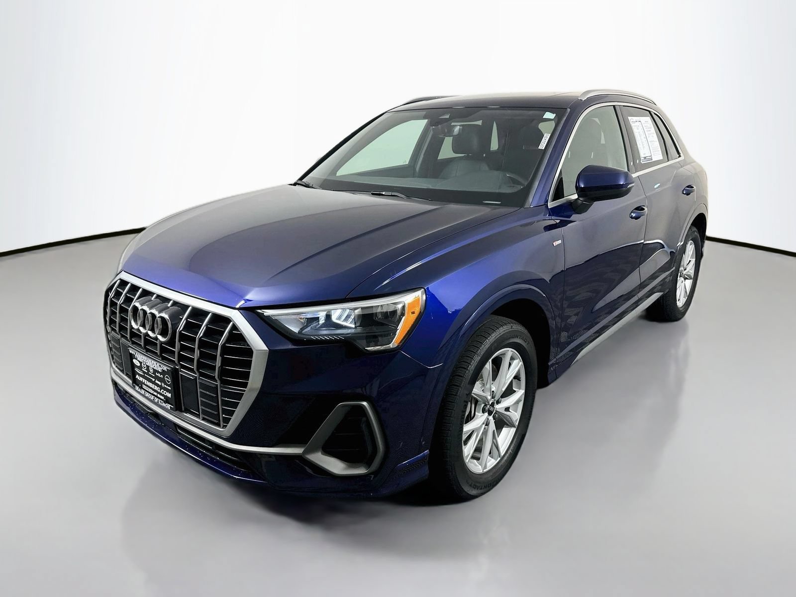 Used 2021 Audi Q3 2.0T Premium AWD/4WD image 3