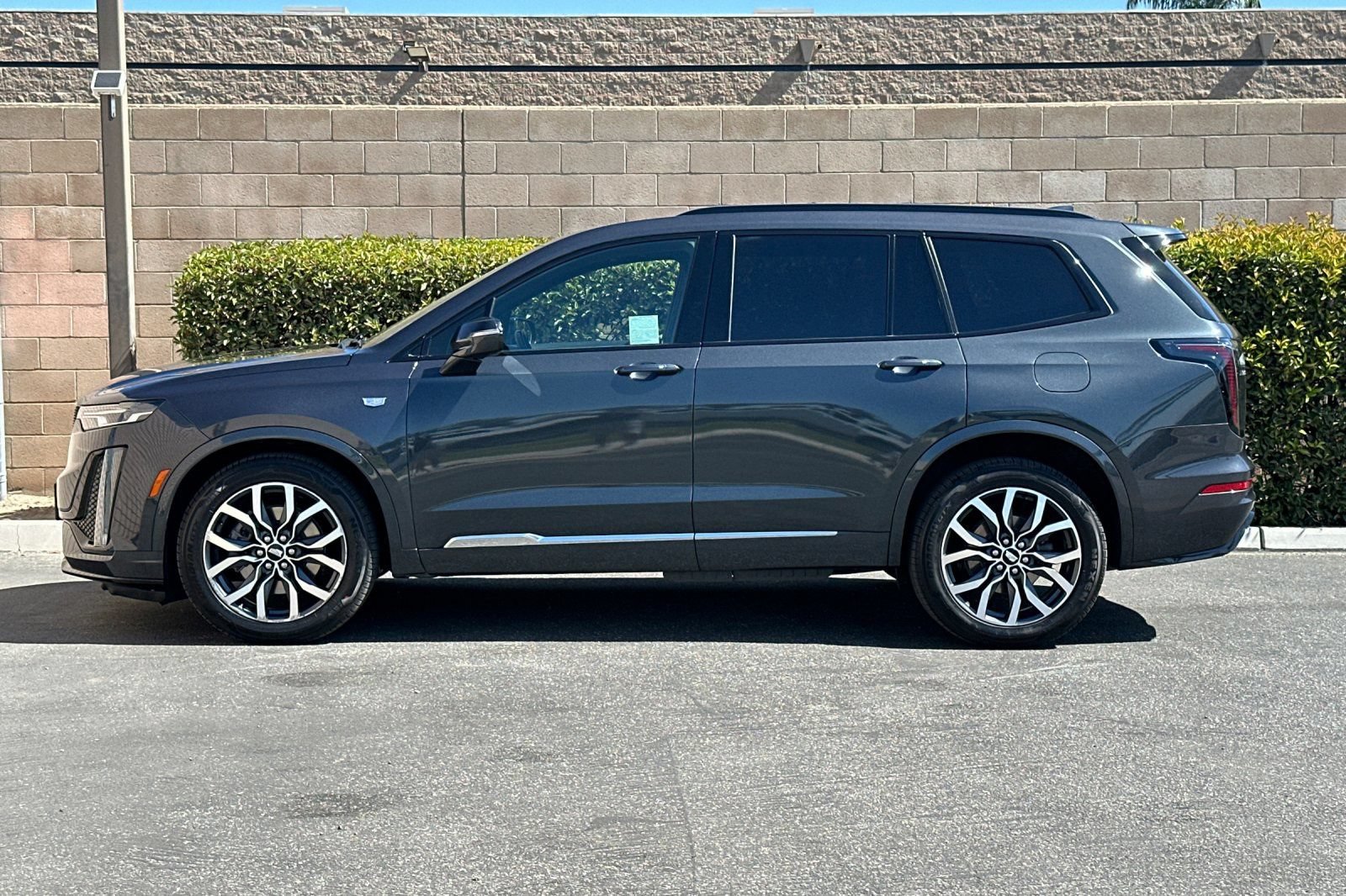 Certified 2021 Cadillac XT6 Sport AWD/4WD image 7