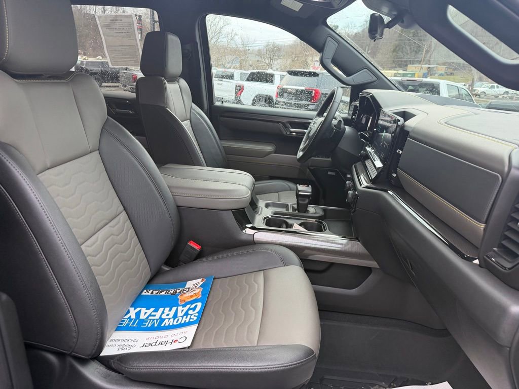 Used 2023 Chevrolet Silverado 1500 ZR2 w/ Technology Package image 21