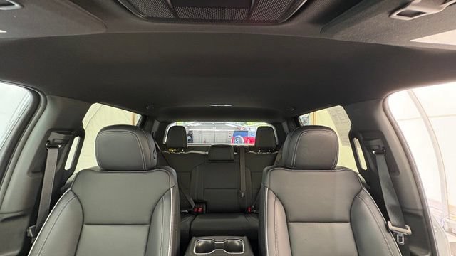 Used 2025 Chevrolet Silverado EV LT AWD/4WD image 31