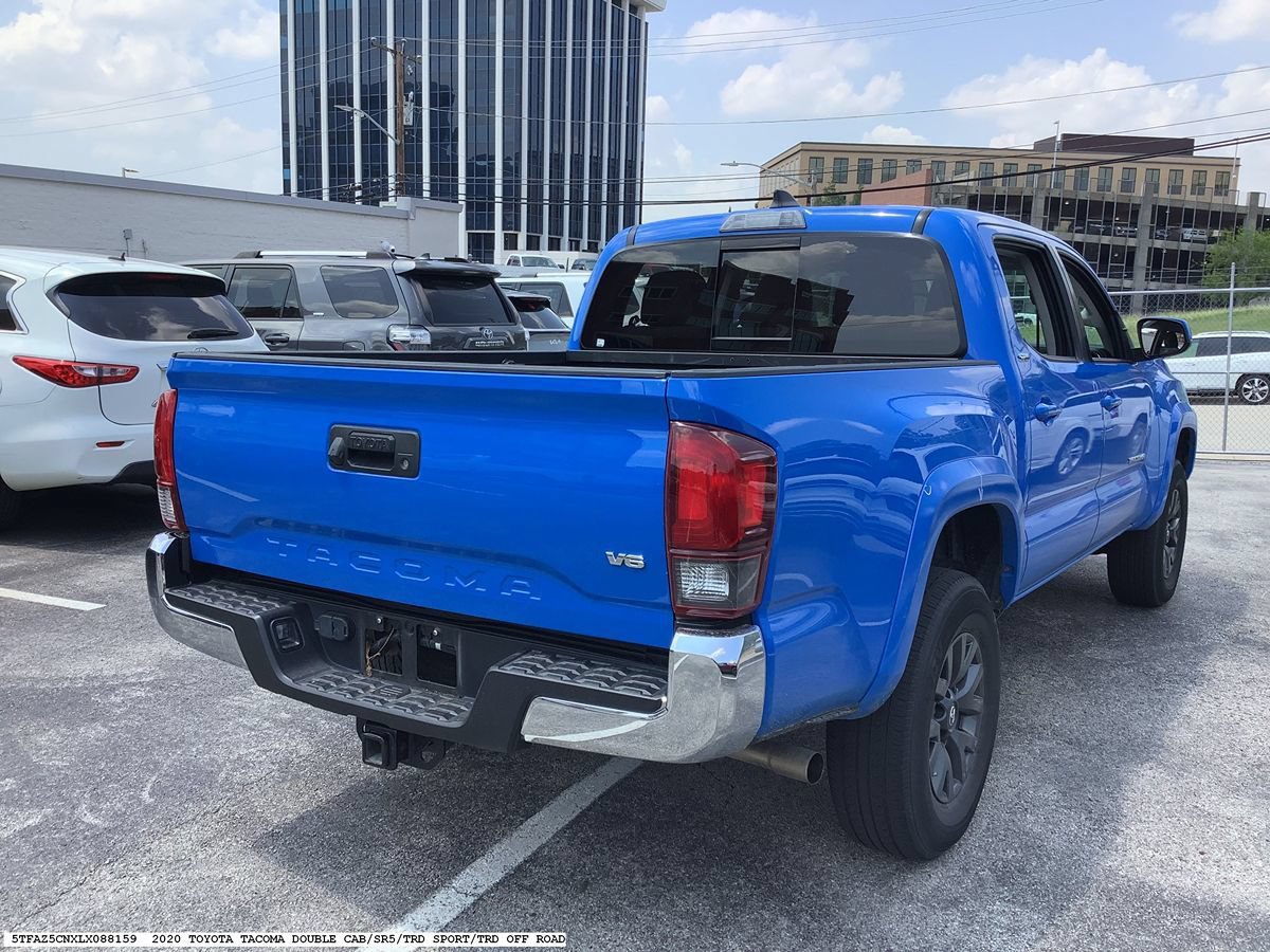 Used 2020 Toyota Tacoma SR5 RWD image 6