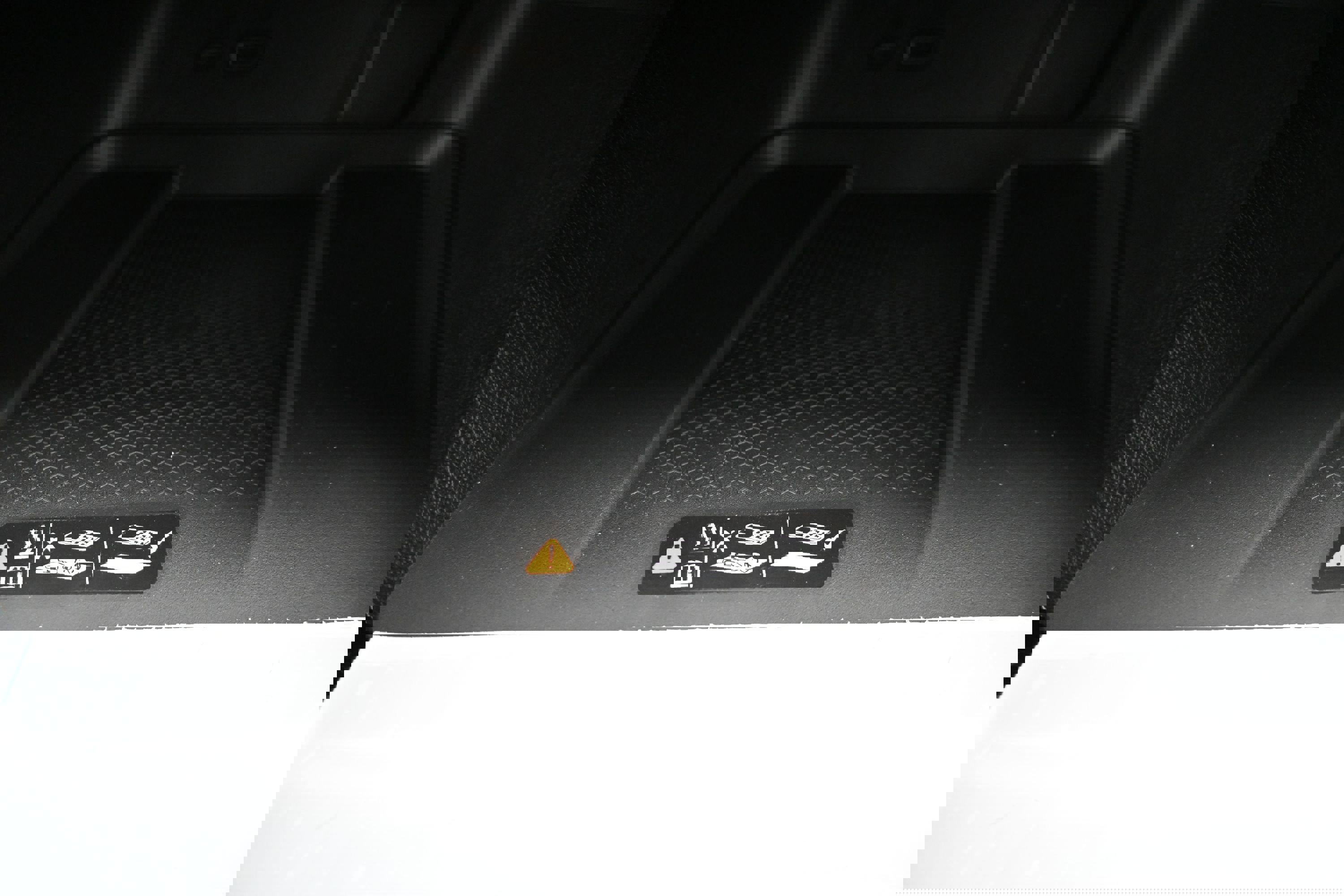 New 2026 Chevrolet Traverse LT FWD image 21