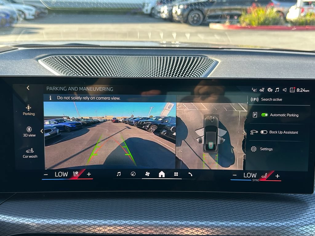 New 2026 BMW i4 eDrive40 w/ Premium Package RWD image 23