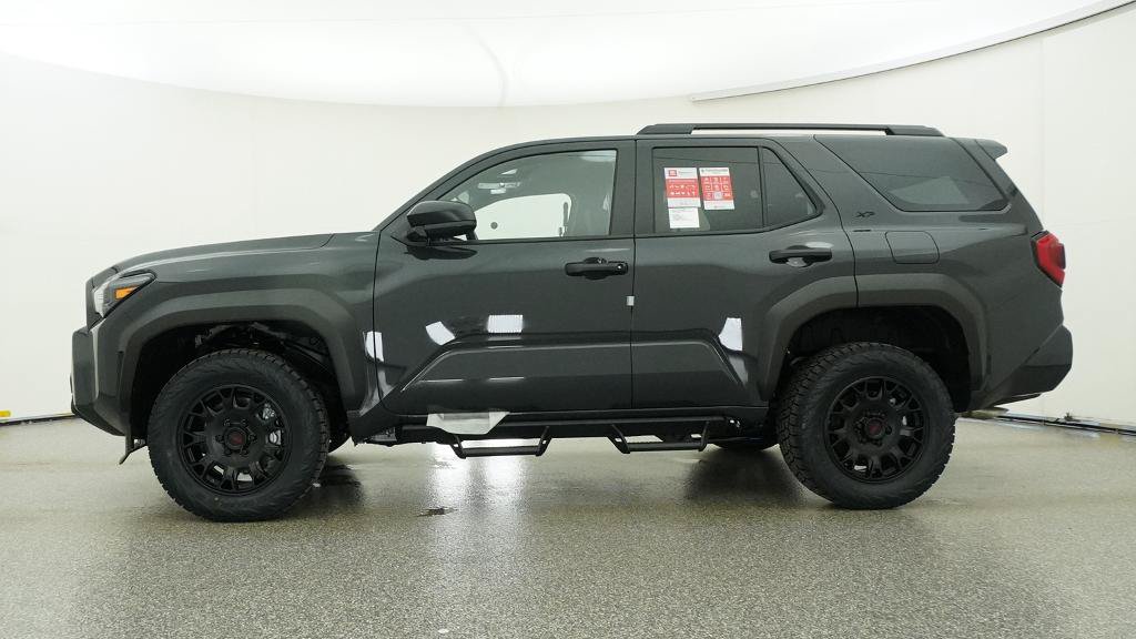 New 2026 Toyota 4Runner SR5 AWD/4WD image 22