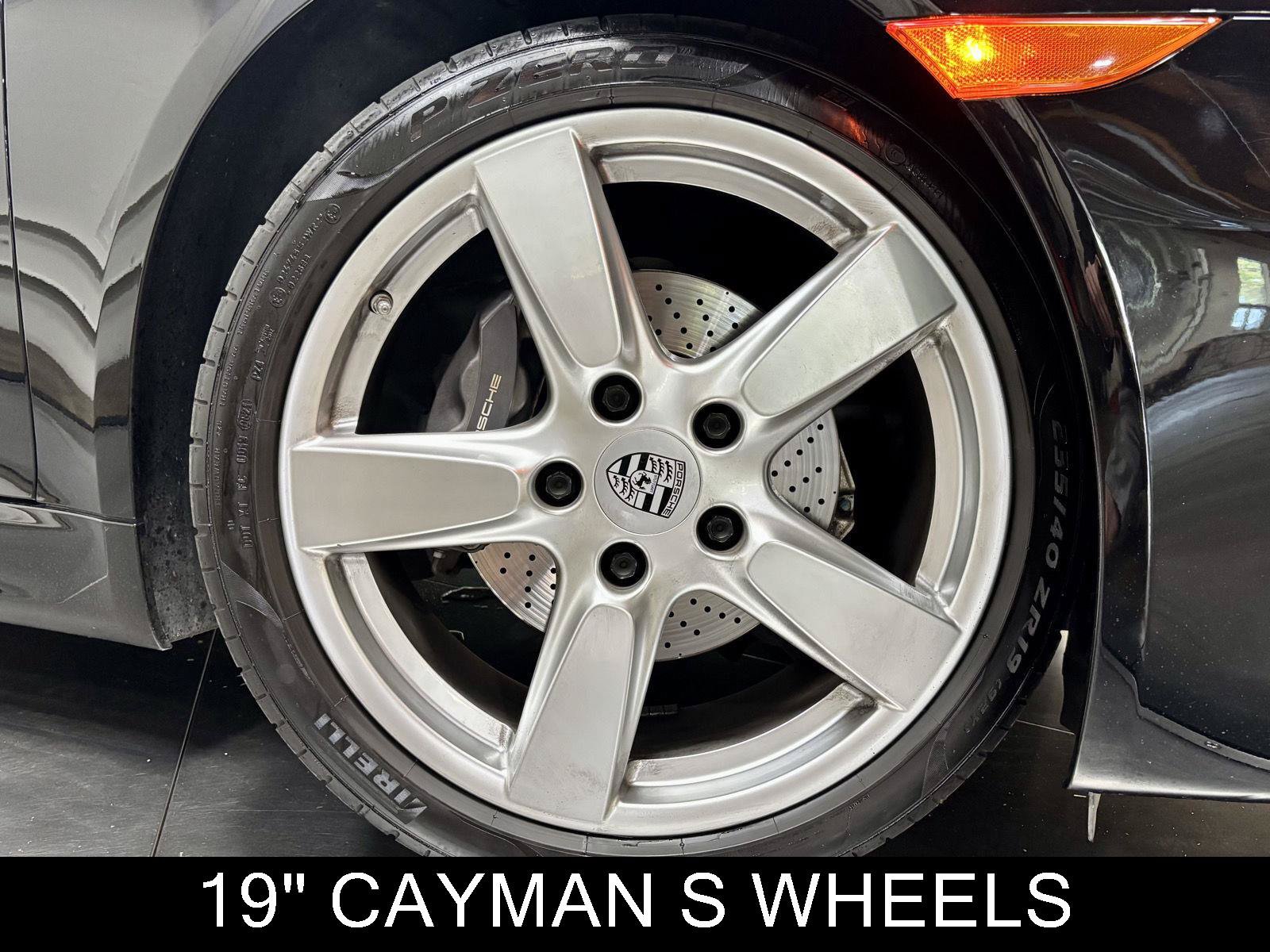 Used 2015 Porsche Cayman RWD image 11