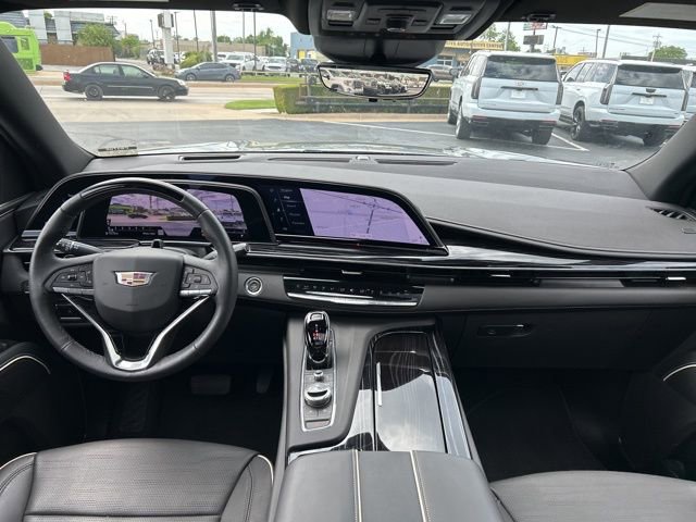 Used 2023 Cadillac Escalade Sport AWD/4WD image 16