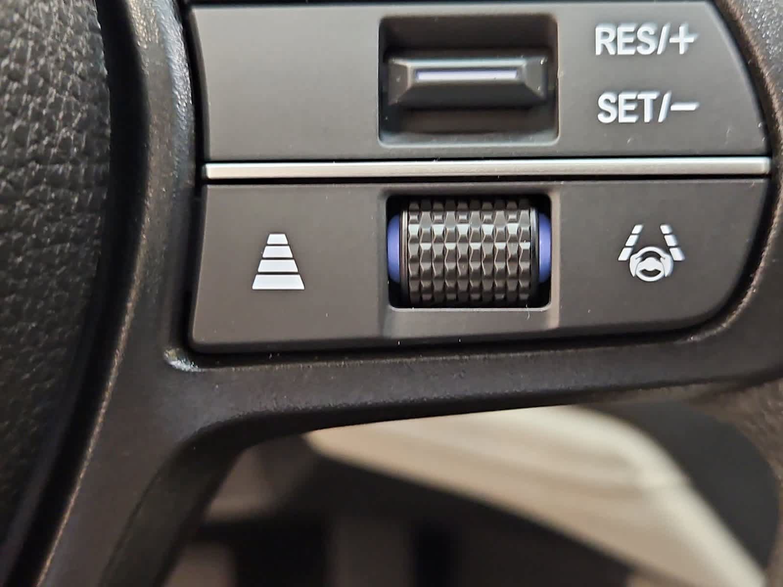 Certified 2024 Honda Accord EX image 33