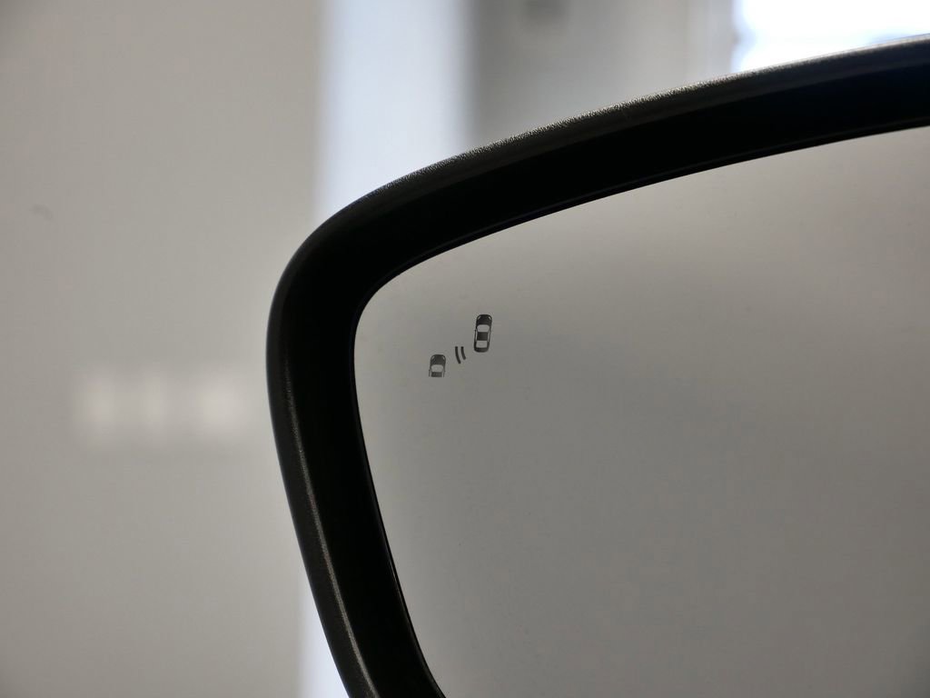 Used 2023 Ford Escape ST-Line Elite w/ Premium Technology Package image 26