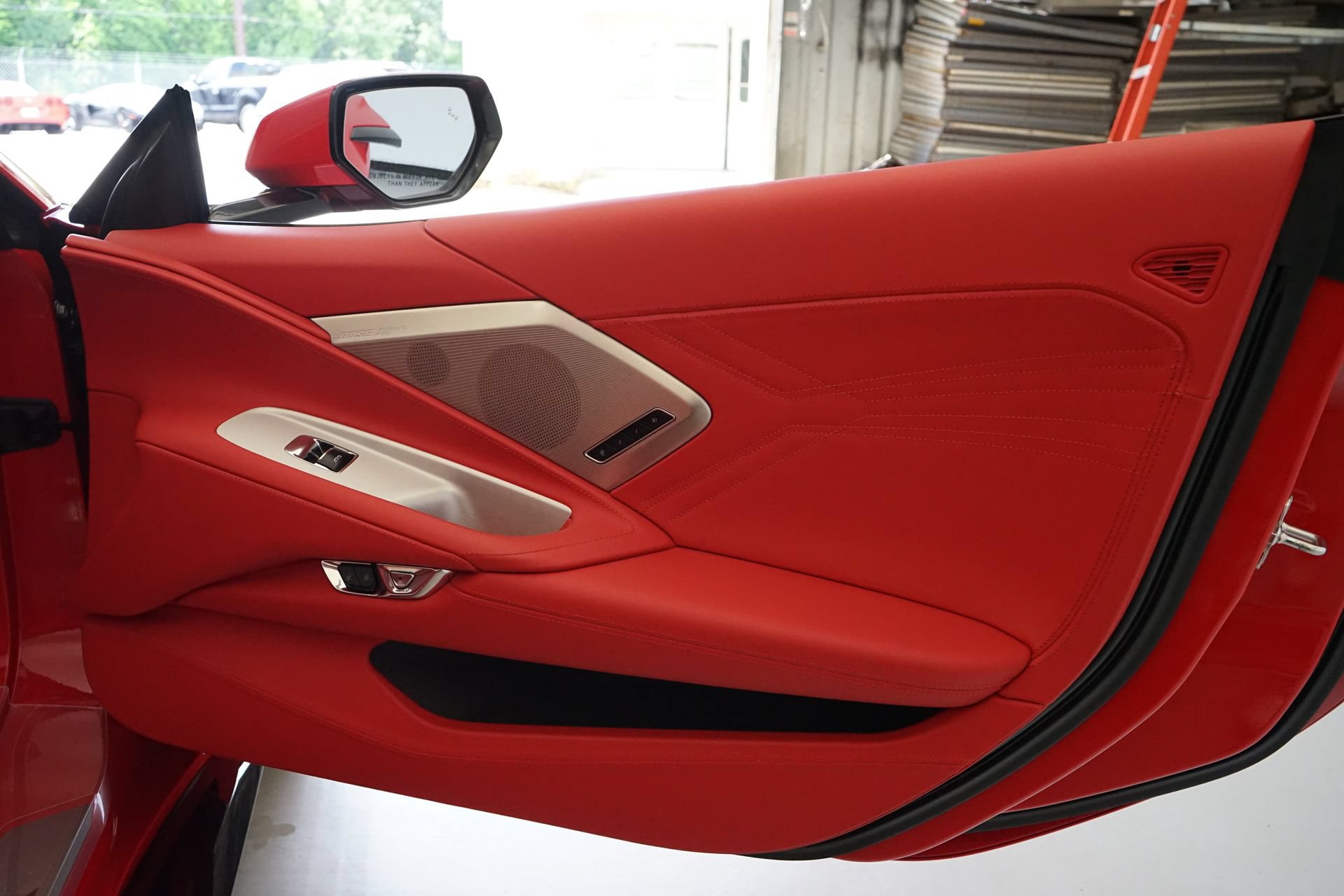Used 2025 Chevrolet Corvette Z06 RWD image 21