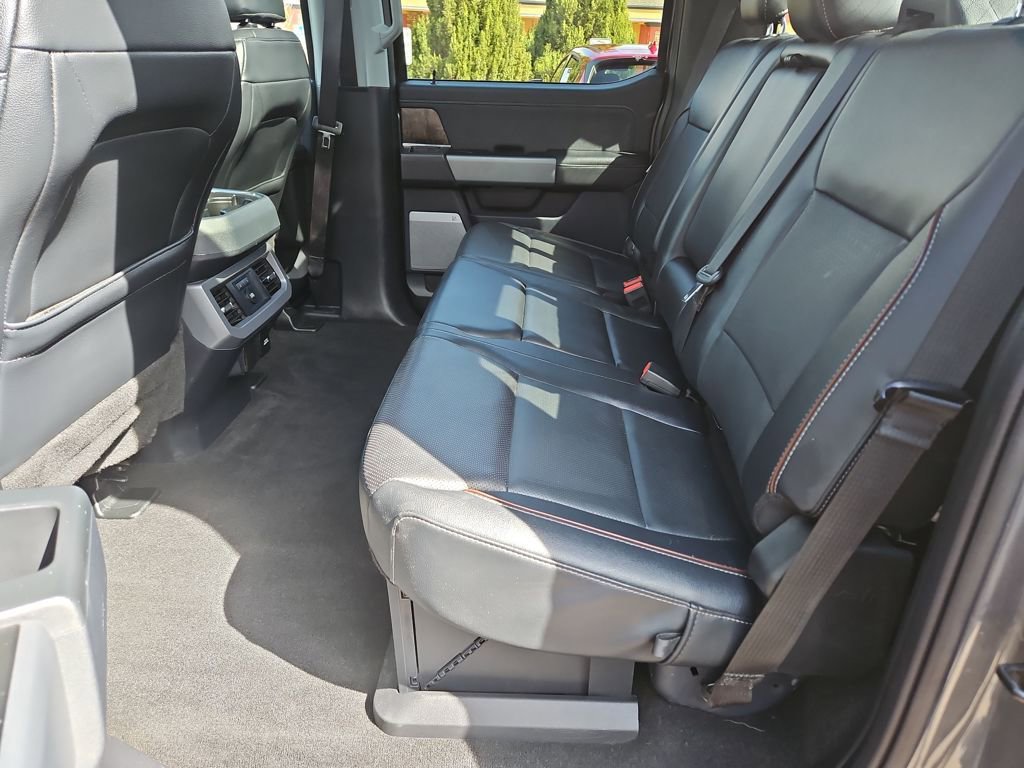 Used 2024 Ford F250 Lariat w/ Lariat Ultimate Package image 26