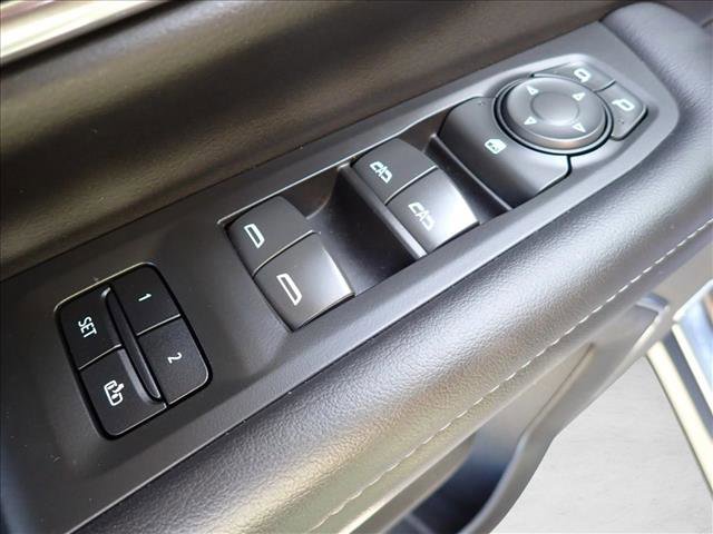 Used 2022 Chevrolet Tahoe Z71 image 14