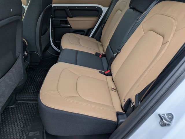 New 2026 Land Rover Defender 110 V8 image 15