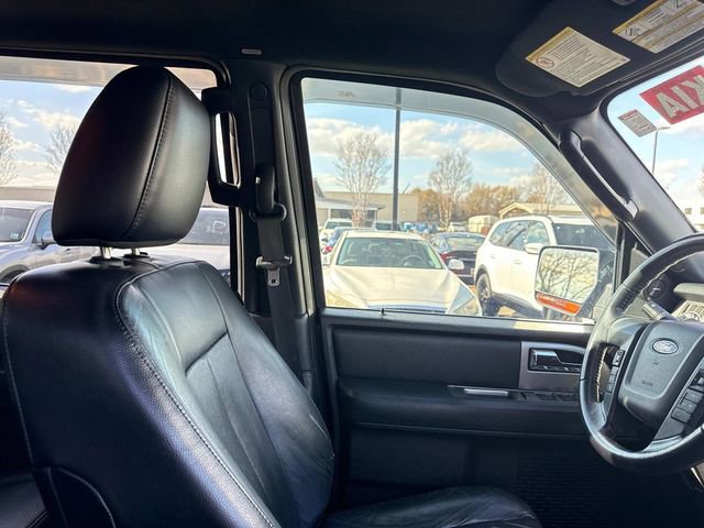 Used 2017 Ford Expedition XLT w/ Equipment Group 202A image 15