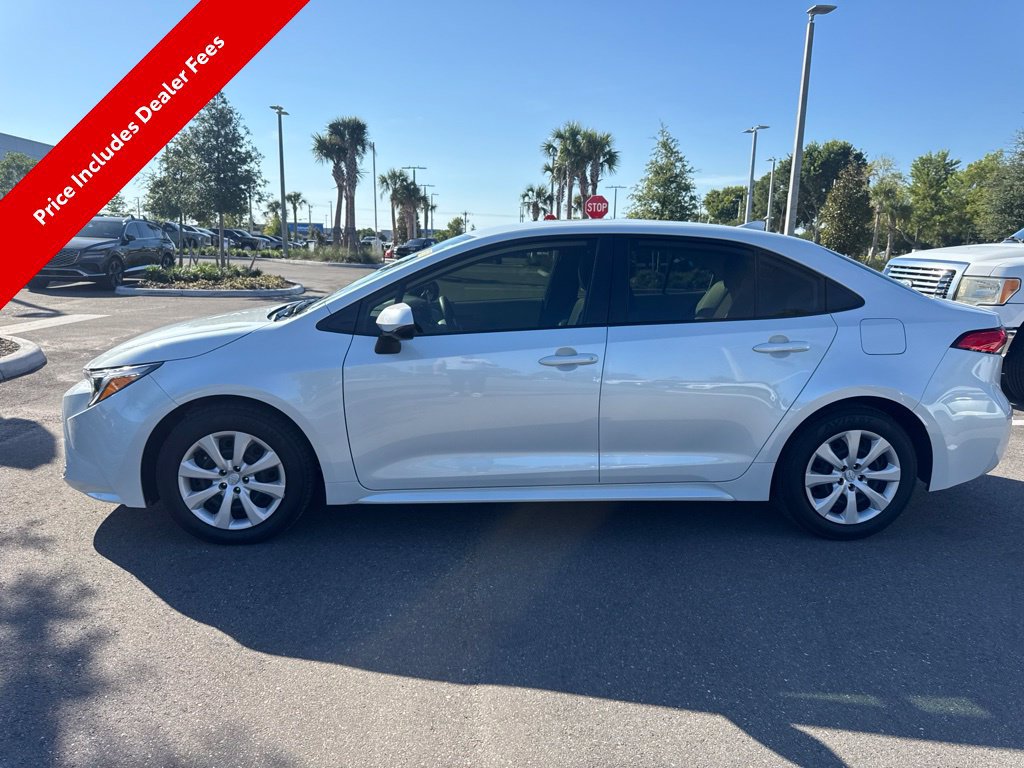 Used 2026 Toyota Corolla LE FWD image 3
