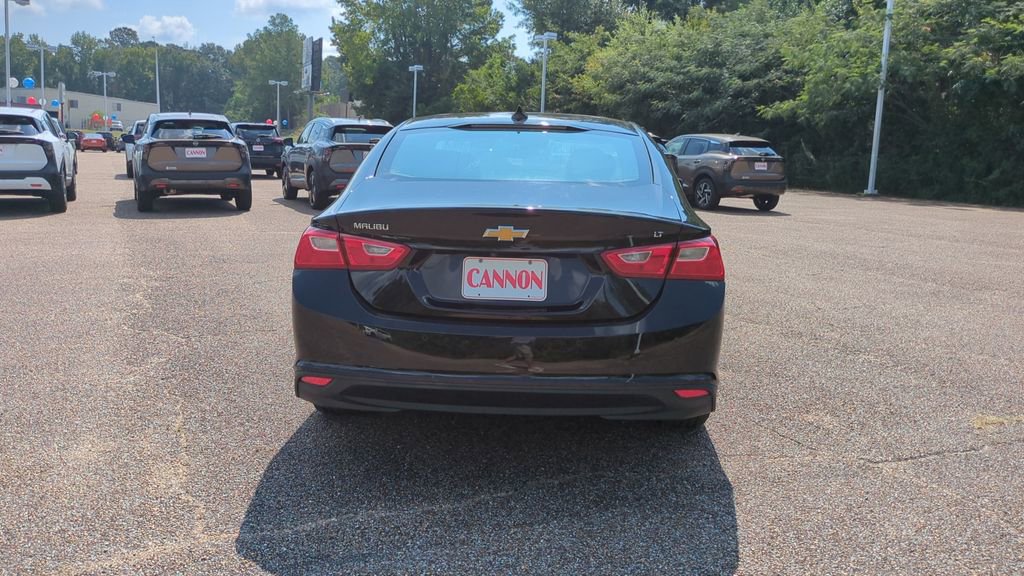 Used 2024 Chevrolet Malibu LT image 4