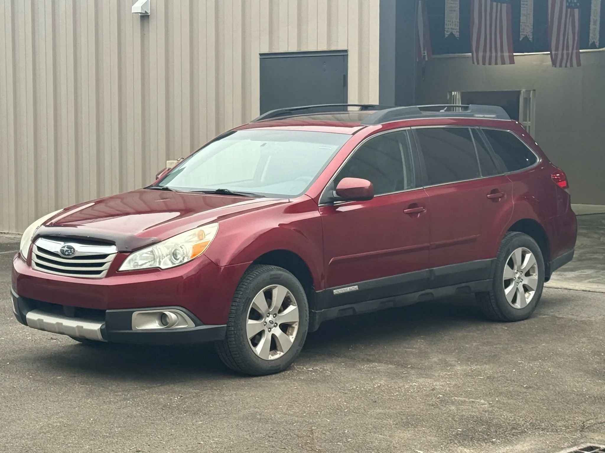 Used 2012 Subaru Outback 2.5i Limited w/ Moonroof Pkg image 3