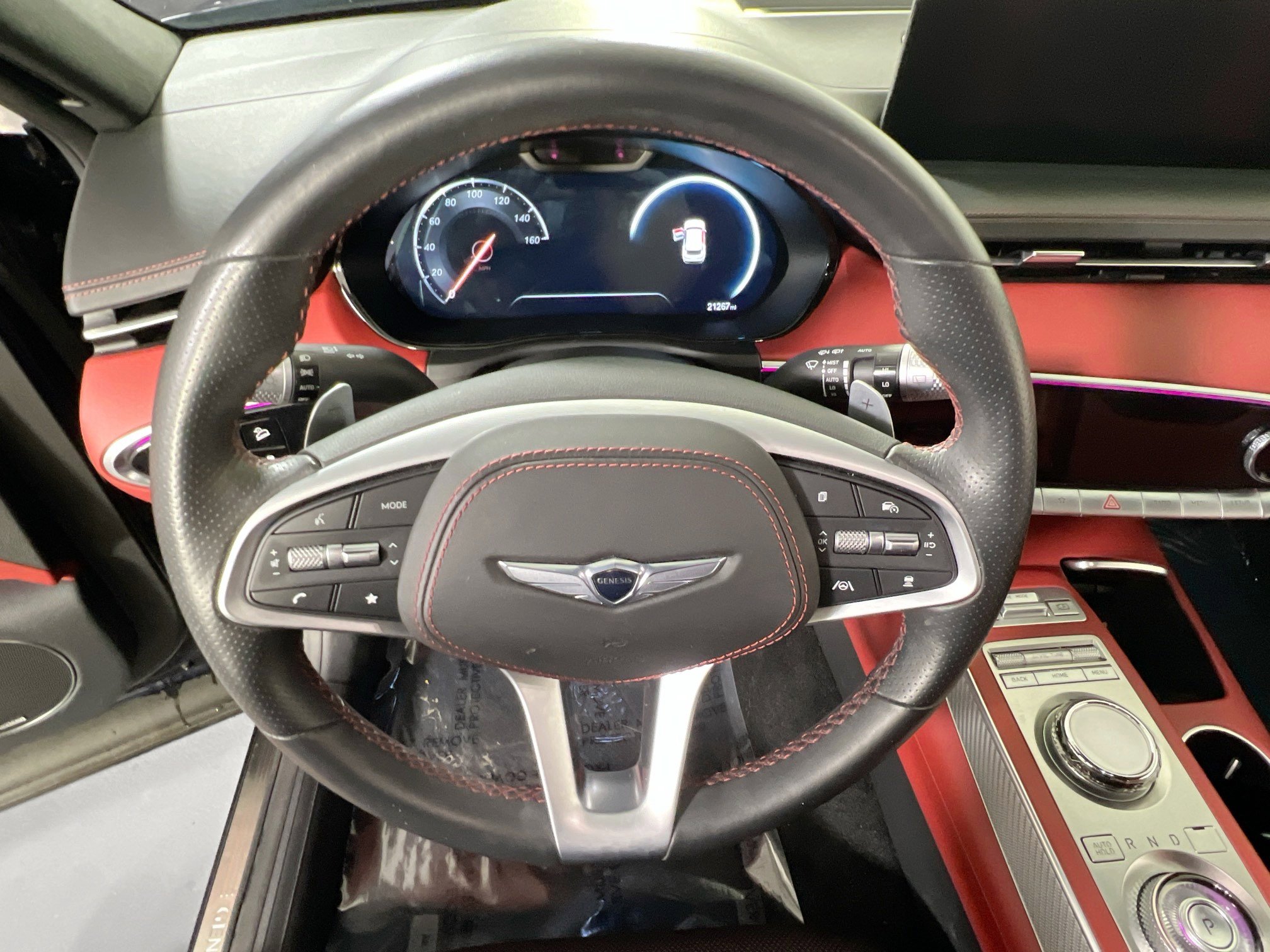 Used 2023 Genesis GV70 2.5T w/ Sport Prestige Package image 11