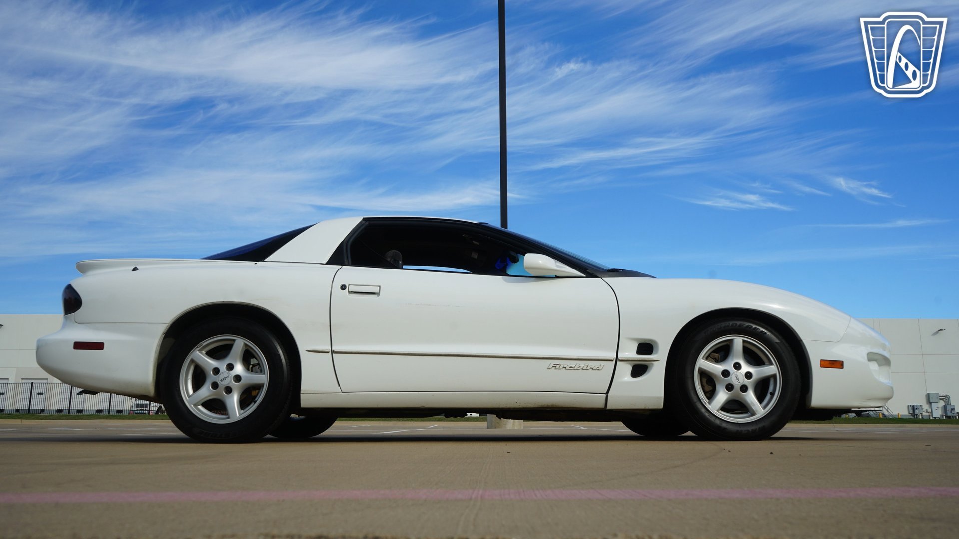 Used 1998 Pontiac Firebird Formula w/ Opt Pkg image 19