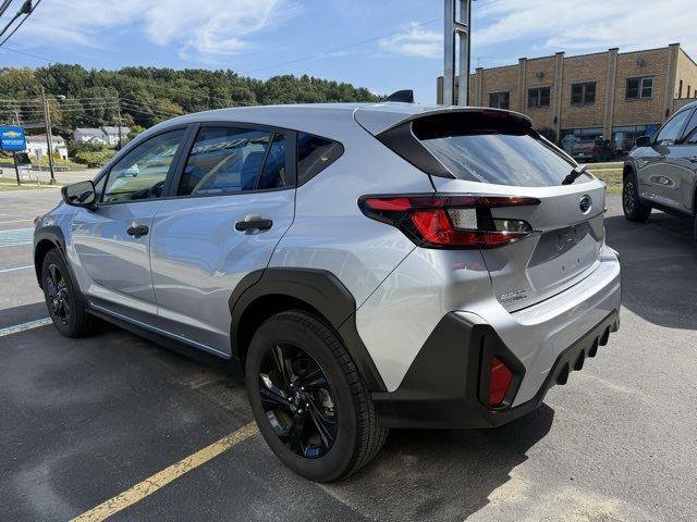 Used 2024 Subaru Crosstrek 2.0i image 5