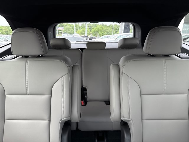 New 2026 GMC Acadia Elevation w/ Black Edition AWD/4WD image 19