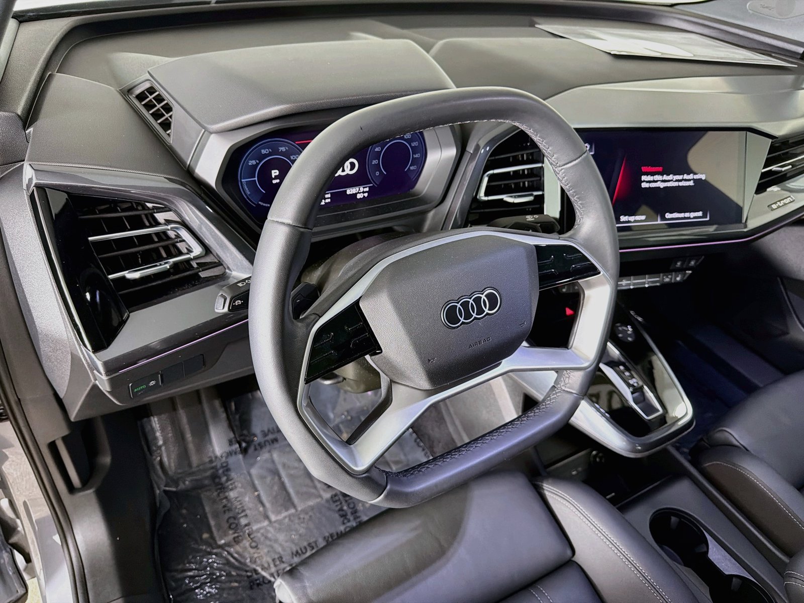 Certified 2023 Audi Q4 e-tron Premium Plus w/ Premium Plus AWD/4WD image 9