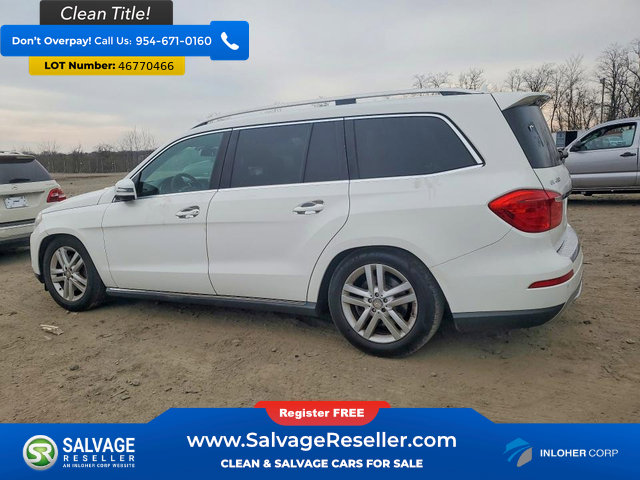 Used 2014 Mercedes-Benz GL 450 4MATIC w/ Lane Tracking Package image 3