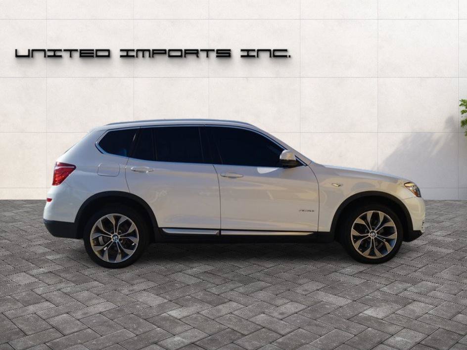 Used 2016 BMW X3 xDrive28i AWD/4WD image 6