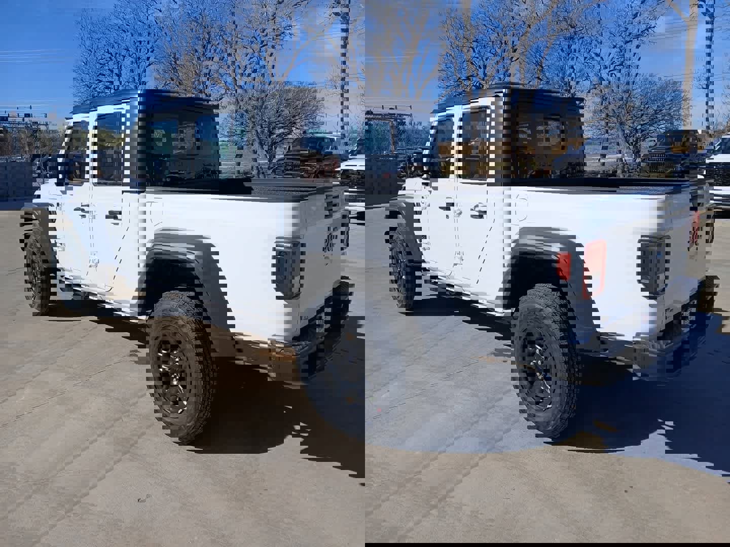 New 2026 Jeep Gladiator Sport image 4