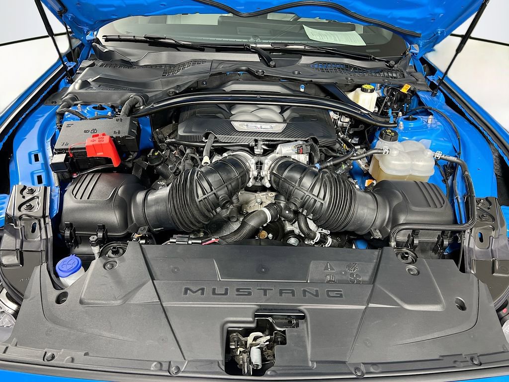 Used 2025 Ford Mustang GT Premium RWD image 28