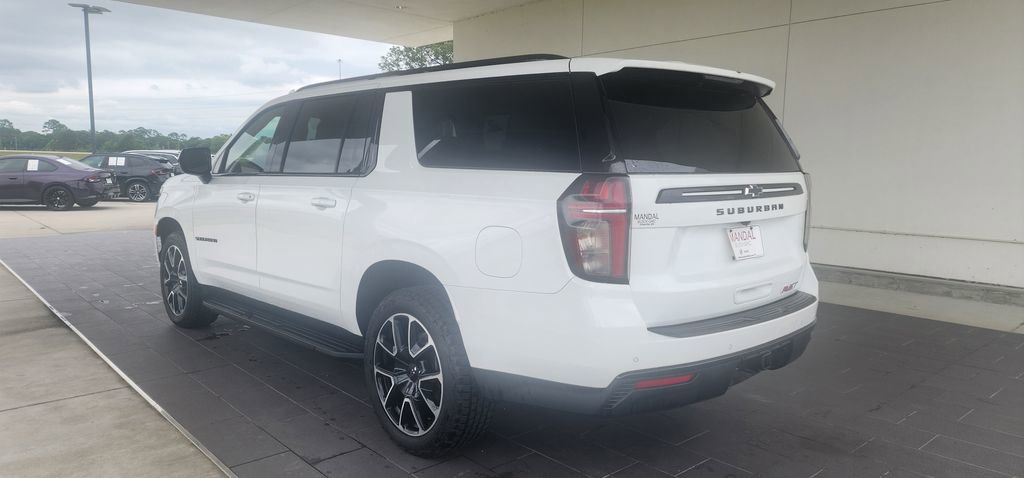 Used 2024 Chevrolet Suburban RST RWD image 10