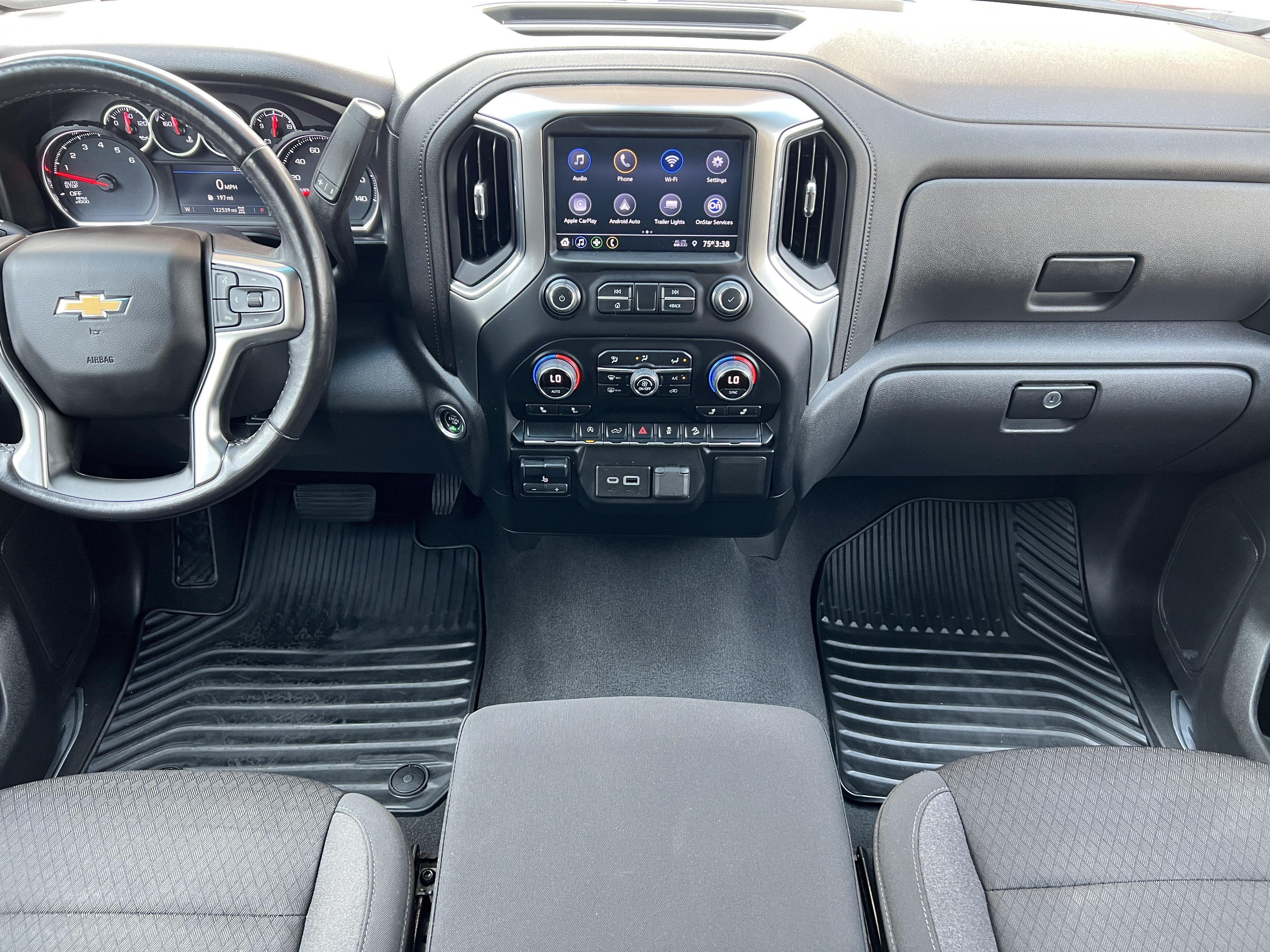 Used 2021 Chevrolet Silverado 1500 LT w/ Z71 Off-Road Package AWD/4WD image 30