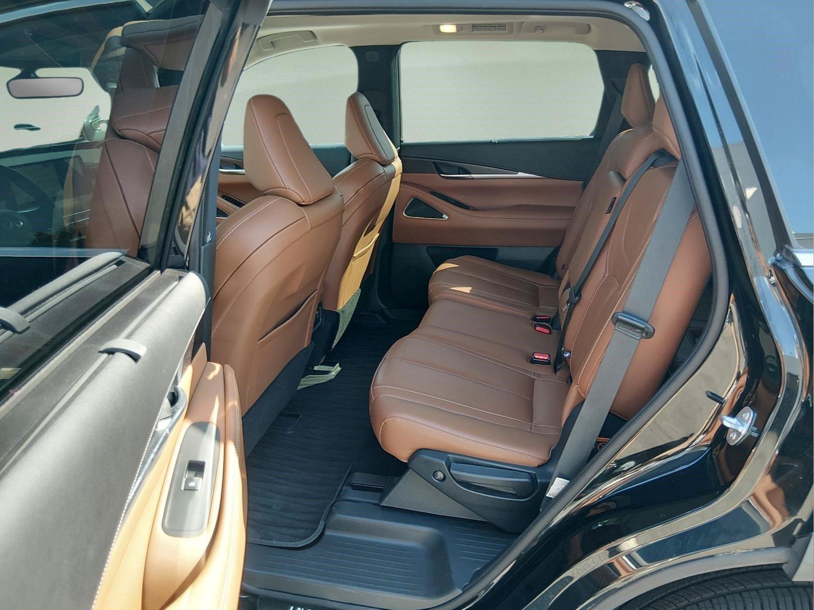 Used 2023 INFINITI QX60 Sensory AWD/4WD image 14