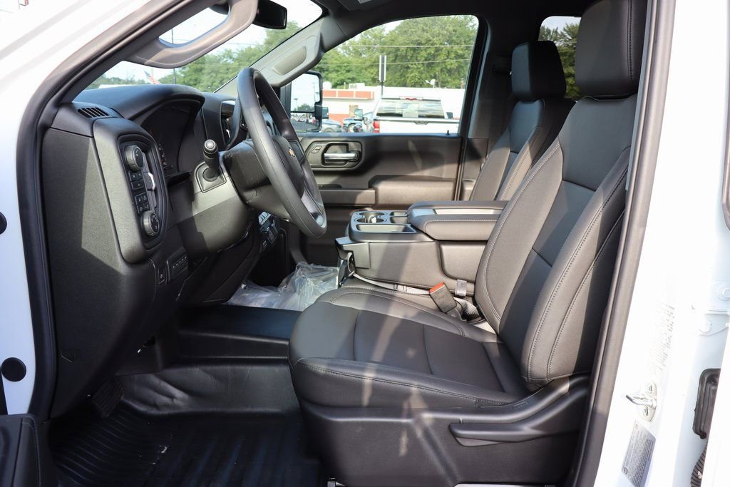 New 2025 Chevrolet Silverado 2500 W/T w/ WT Convenience Package image 4