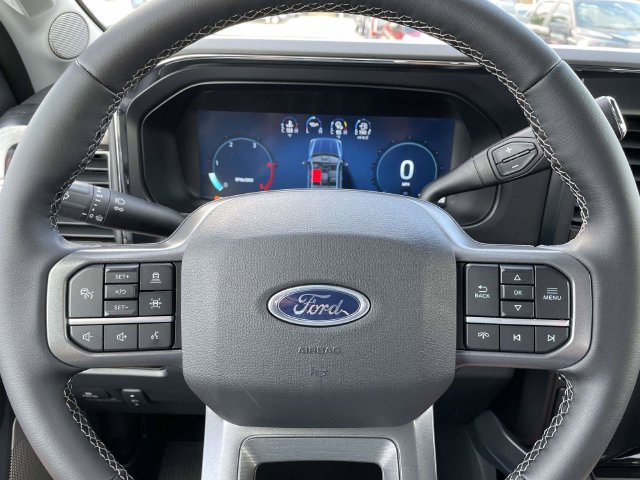 New 2026 Ford F250 Lariat w/ Lariat Premium Package AWD/4WD image 24