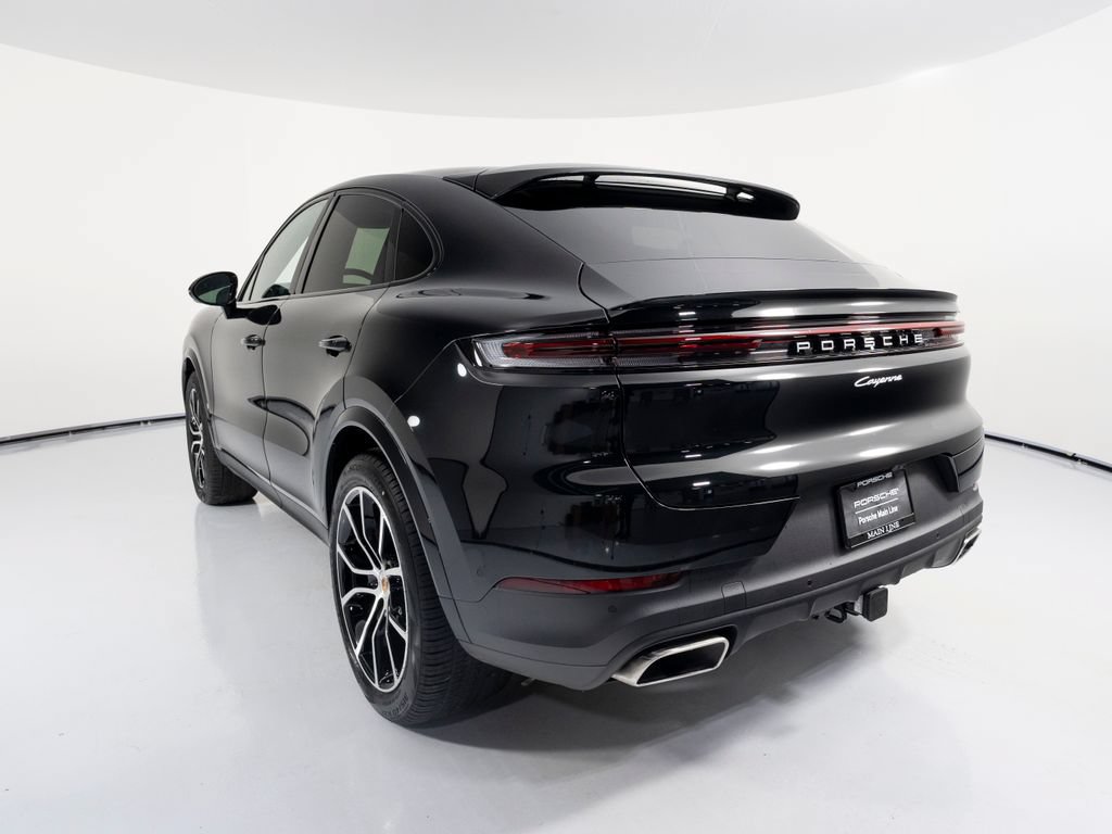 New 2026 Porsche Cayenne Coupe AWD/4WD image 3