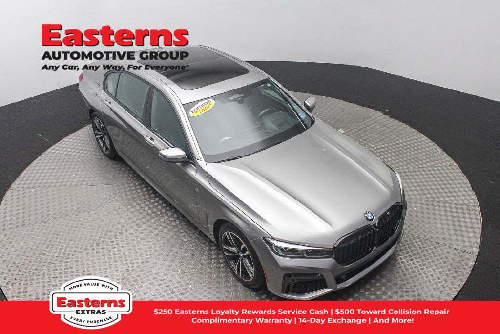 Used 2020 BMW 750i xDrive w/ Executive Package AWD/4WD image 4
