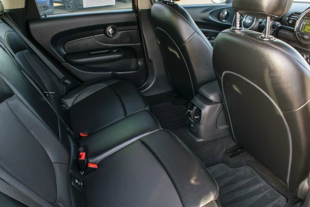 Used 2017 MINI Cooper Clubman FWD image 18