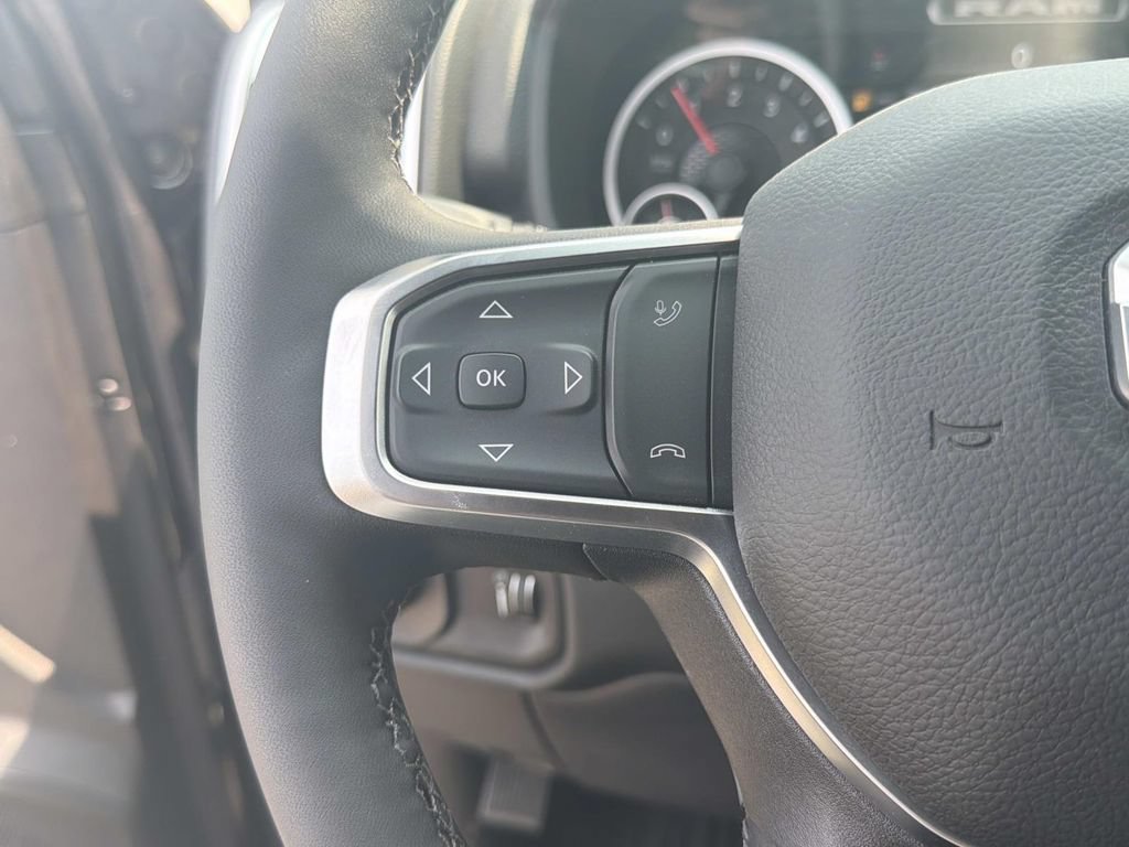 New 2026 RAM 2500 Big Horn AWD/4WD image 12