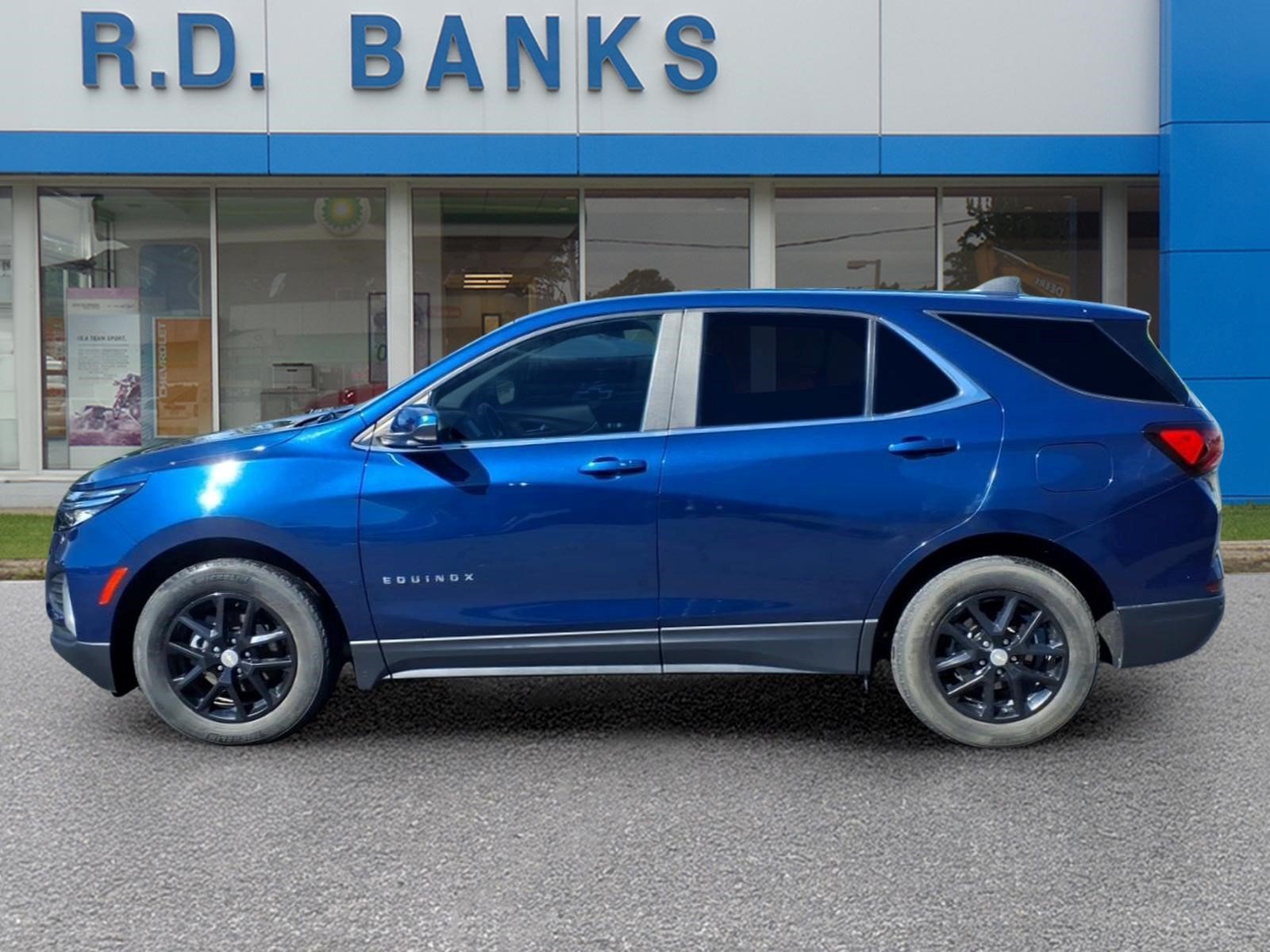 Used 2022 Chevrolet Equinox LT FWD image 2