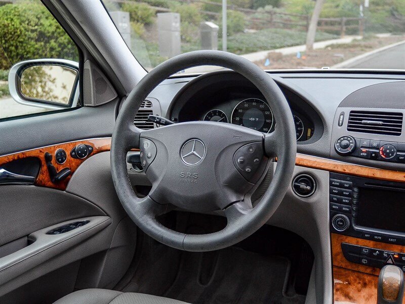 Used 2006 Mercedes-Benz E 350 Wagon image 17