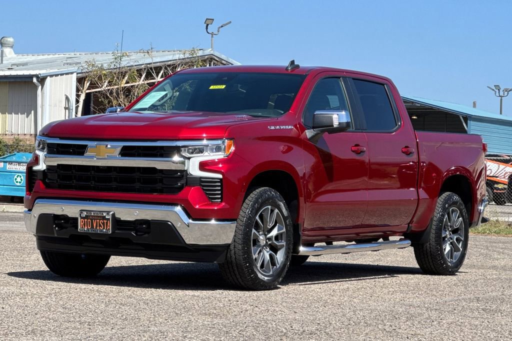 Used 2024 Chevrolet Silverado 1500 LT w/ Safety Package RWD image 8