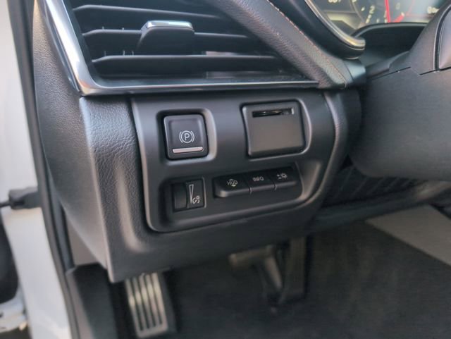 Used 2022 Cadillac CT5 V w/ Premium Package image 17