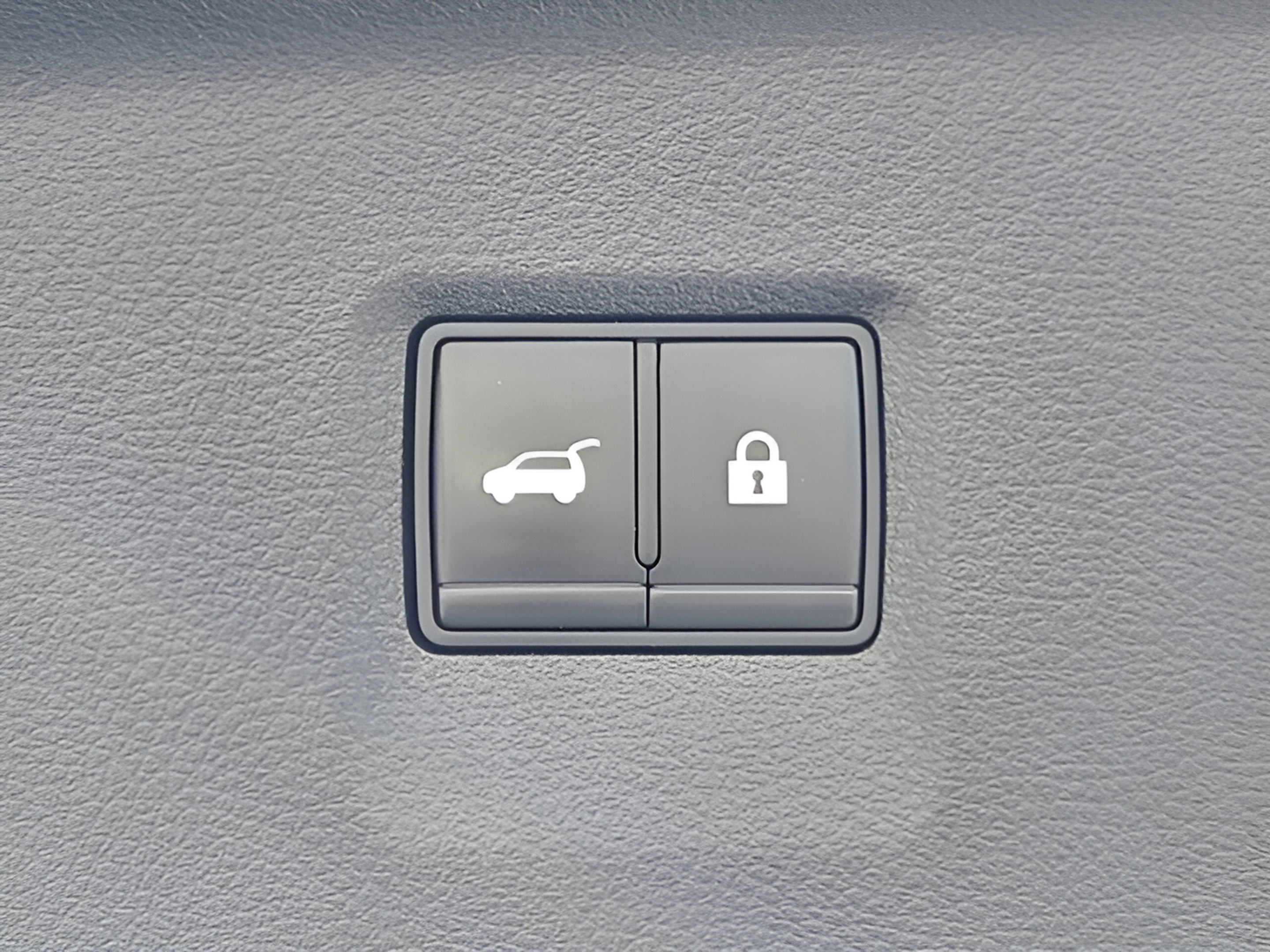 Used 2022 INFINITI QX60 Luxe w/ Cargo Package FWD image 25