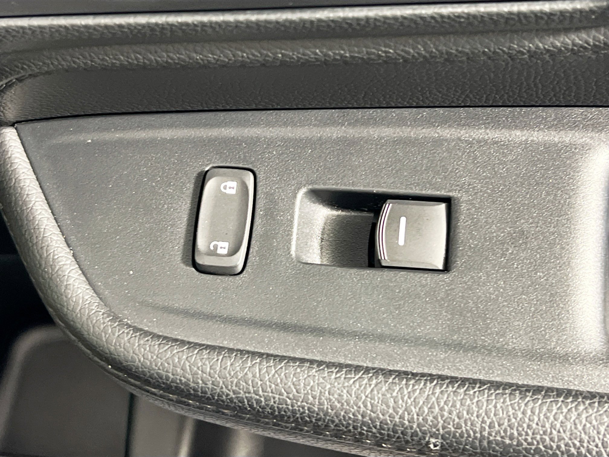 Used 2023 Honda Odyssey EX-L image 32