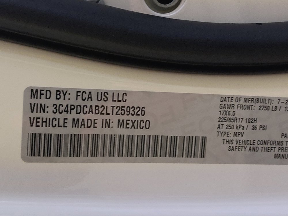 Used 2020 Dodge Journey SE w/ SE Popular Equipment Group FWD image 33